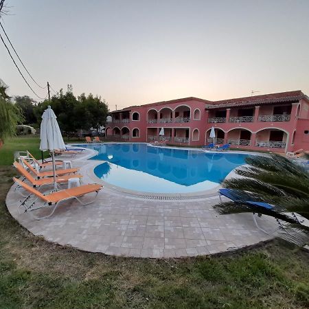 Aronda Apartments Dassia  Bagian luar foto