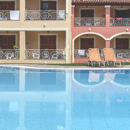 Aronda Apartments Dassia  Bagian luar foto