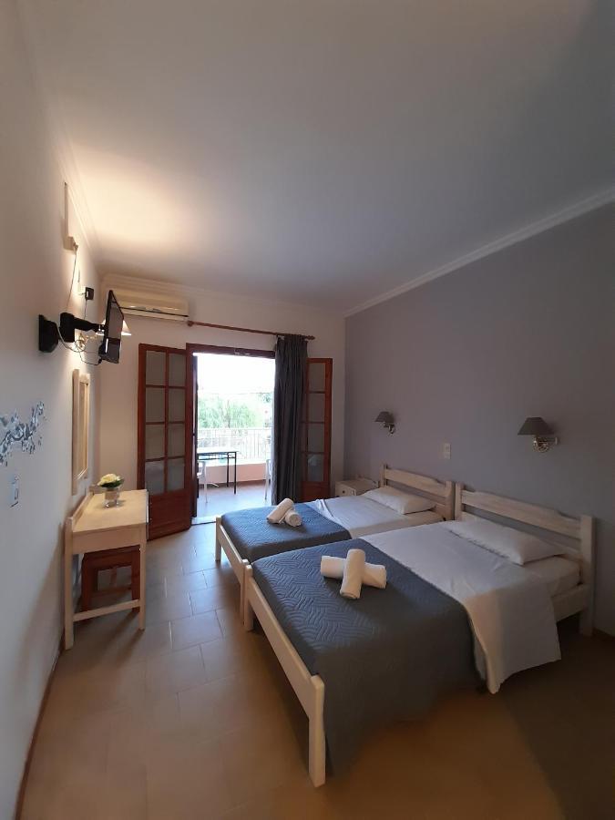 Aronda Apartments Dassia  Bagian luar foto