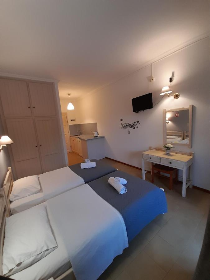 Aronda Apartments Dassia  Bagian luar foto