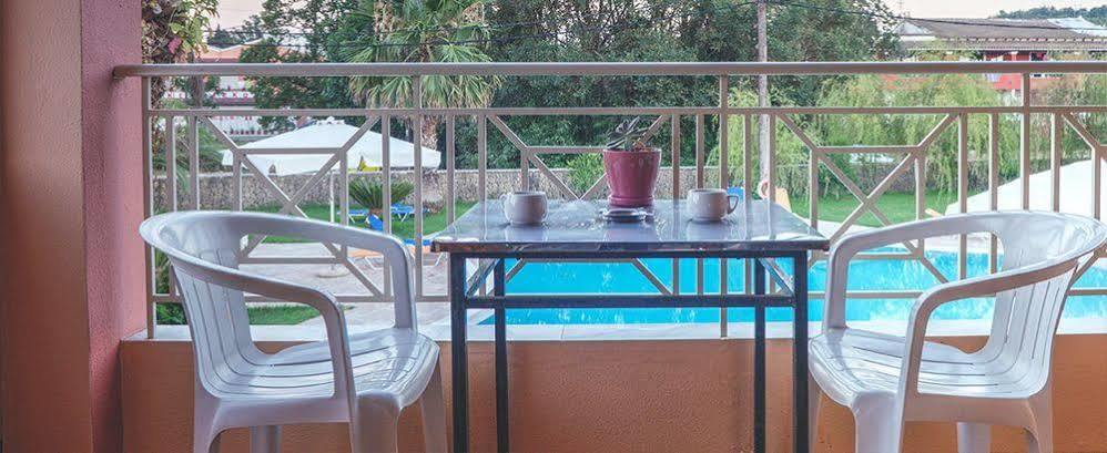 Aronda Apartments Dassia  Bagian luar foto